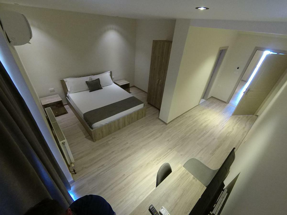 Hotel Vila Nino Berat Kültér fotó