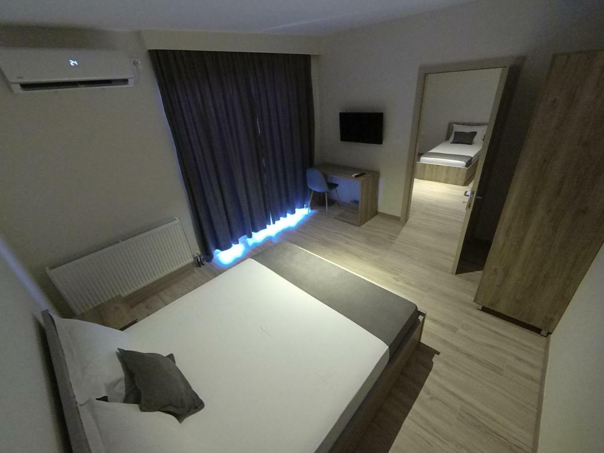 Hotel Vila Nino Berat Kültér fotó